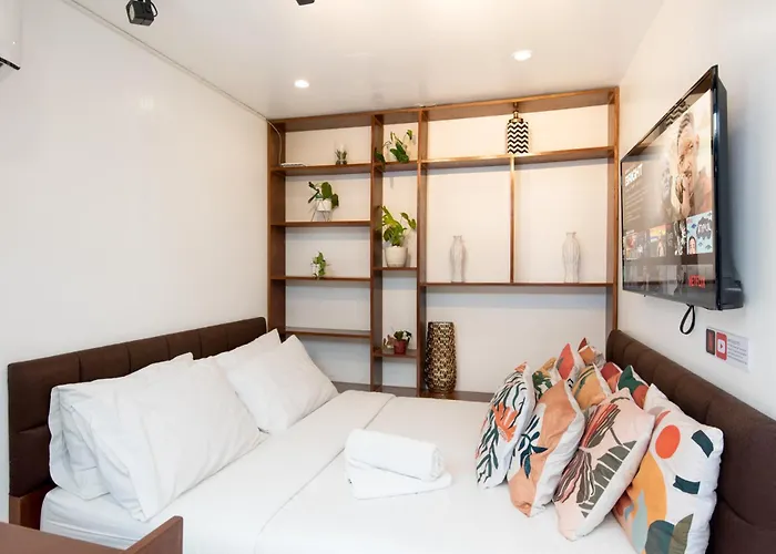 Container Mandaluyong N08 民宿 *